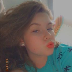 Meet your Posher, Alexa